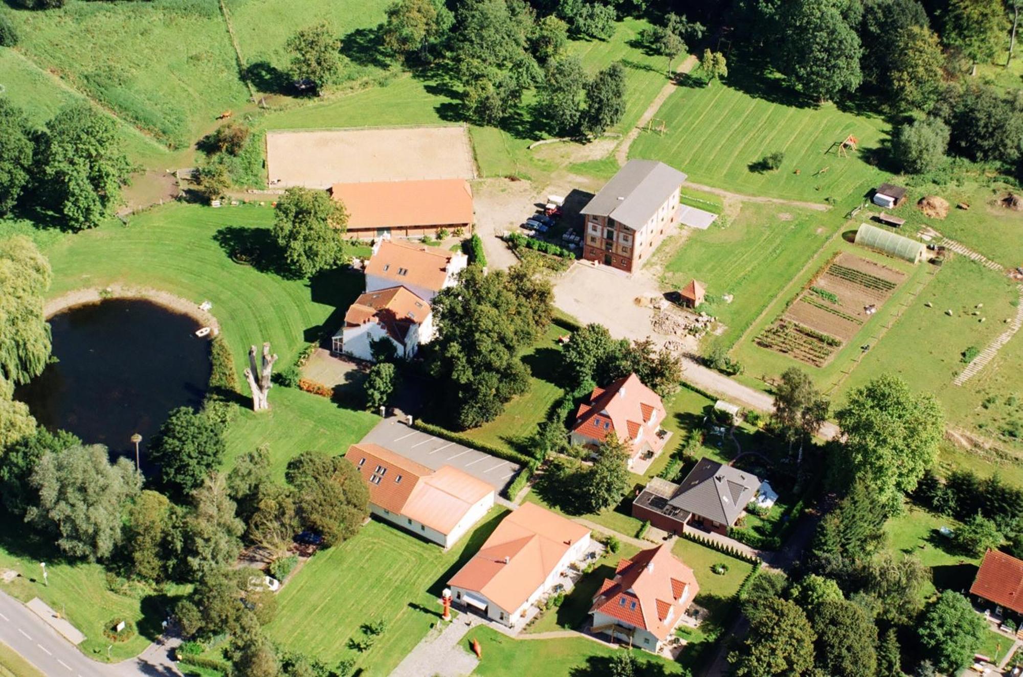 Ferienanlage Gutshaus Gramkow Esterno foto