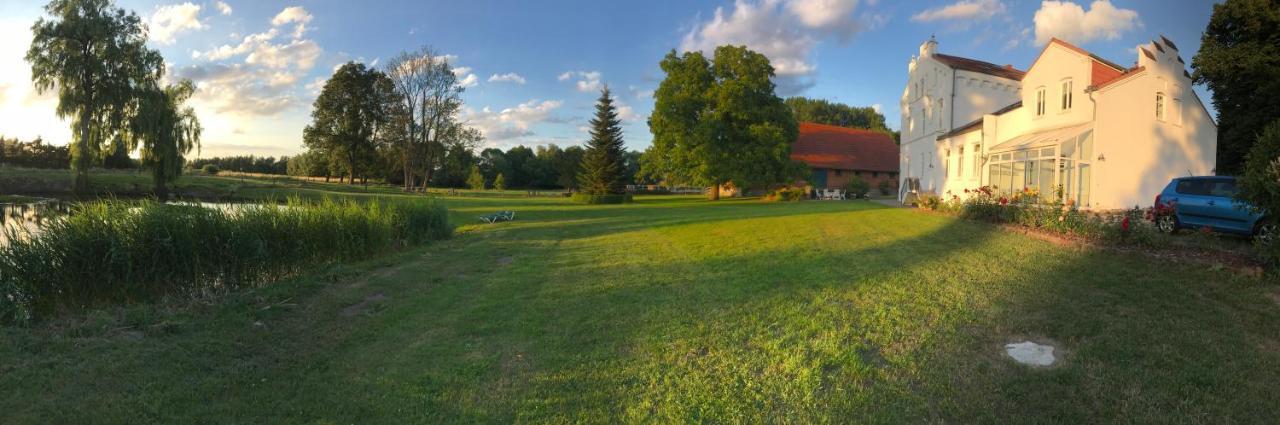 Ferienanlage Gutshaus Gramkow Esterno foto